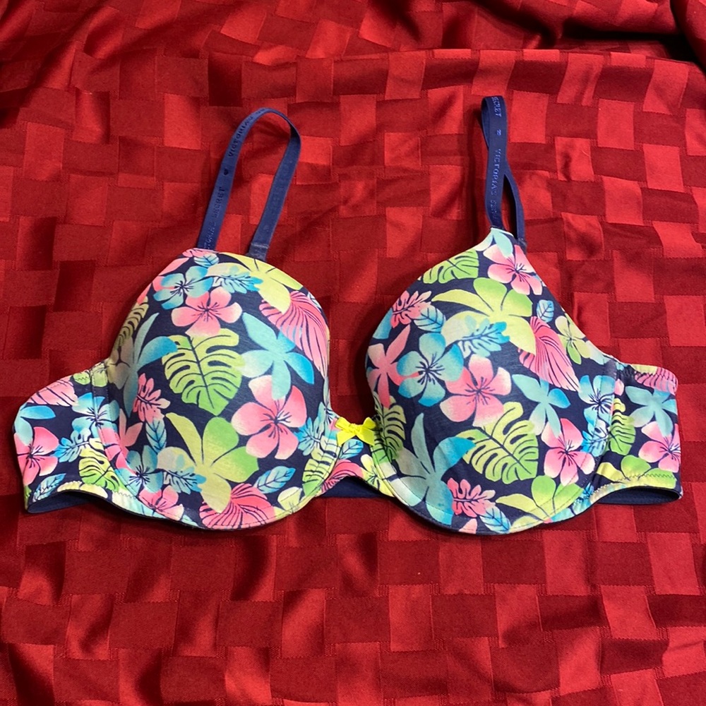 Victorias Secret Bra